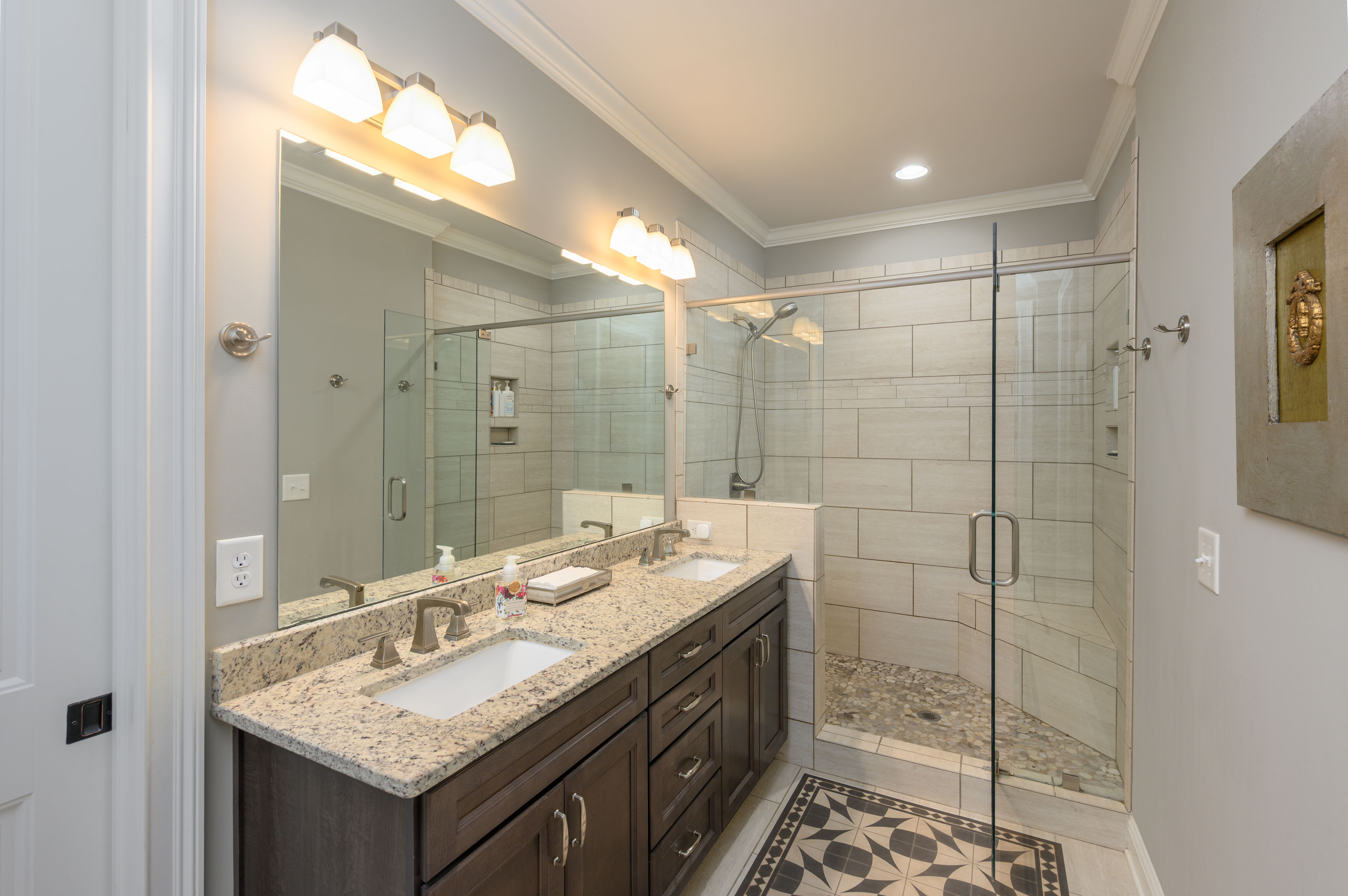 1111 Long Cove Drive image 22
